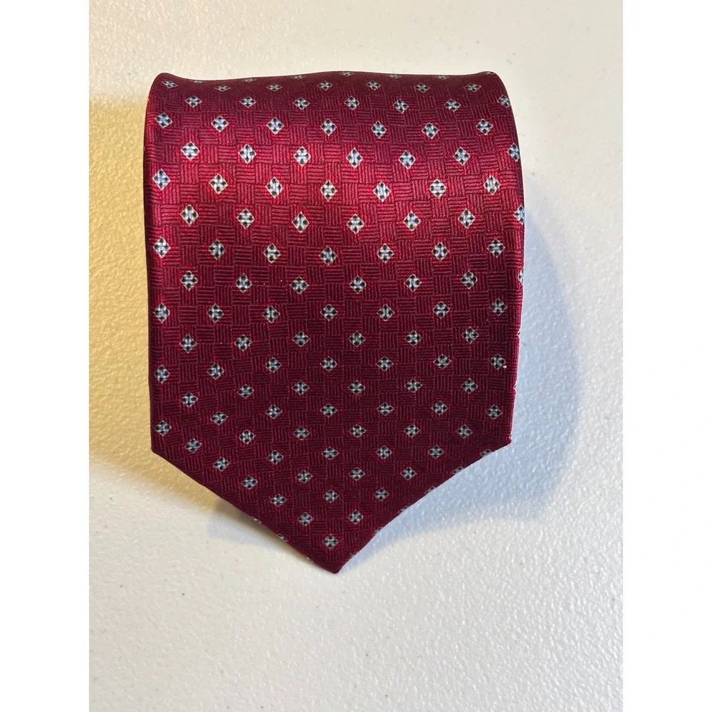 BILLBLASS Mens‎ Silk Necktie Burgundy Geometric Pattern  Dress Tie Preowned